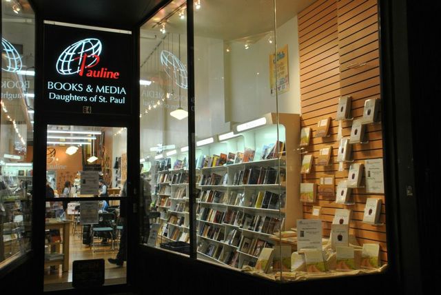 Scenes from a Manhattan book signing